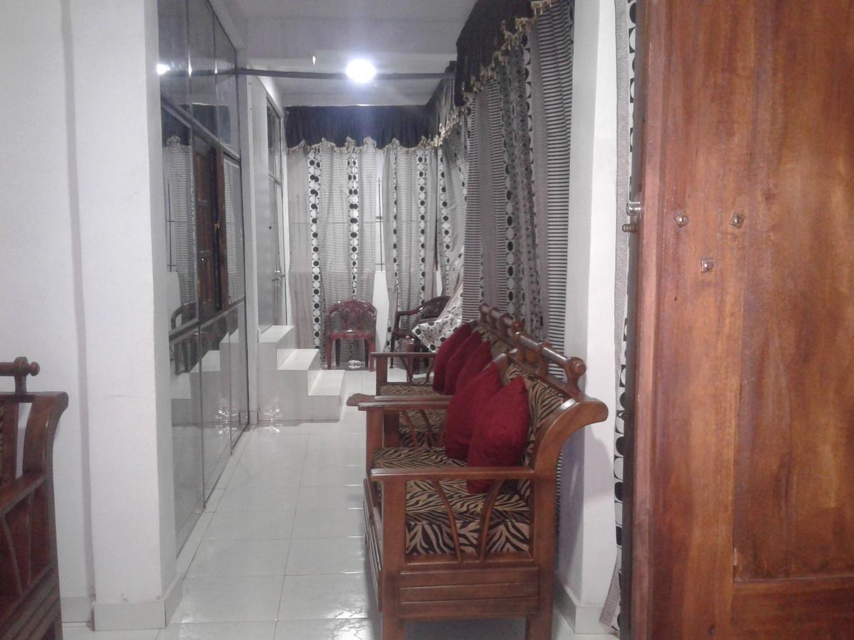 Lucky Holiday Home Anuradhapura Exterior foto